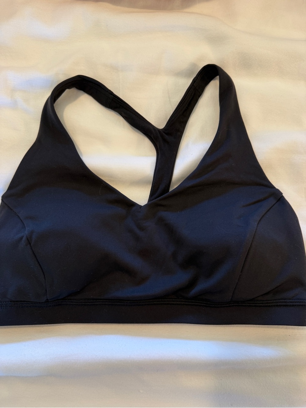 lululemon Focuser V-Neck Bra (older version